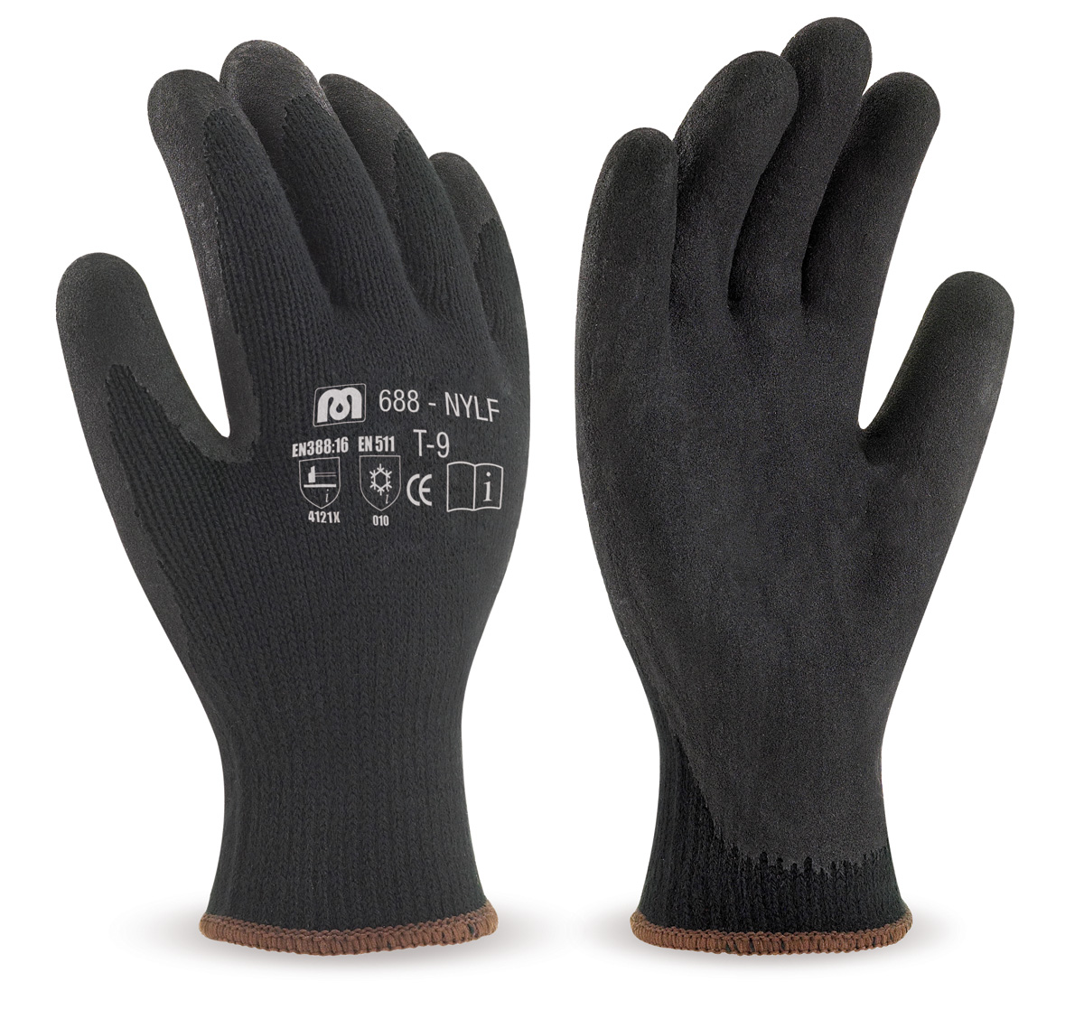 Guante de poliéster color negro con recubrimiento de látex en color negro. Aplicaciones: Manipulación General. Riesgos Mecánicos y Frío. Guante especial para trabajos donde sea necesario combinar una protección contra riesgos mecánicos, una protección contra el frío (por condiciones climáticas o por la actividad industrial) y una alta adherencia. Trabajos de construcción en exterior, trabajos de mantenimientos en exteriores (carreteras, ferrocarriles, aeronáutica) y manipulación en general en medio frío o de cargas frías/húmedas que necesiten de una alta adherencia.
Características y ventajas: - El látex es una sustancia natural que le proporciona un alto nivel de confort por su elevada flexibilidad, a la vez que otorga un excelente agarre y resistencia a la abrasión.
Excelente grip antideslizante que proporciona un excelente agarre en condiciones húmedas y abrasivas y una excelente resistencia al desagarro.
Alta transpirabilidad del tejido de poliéster. 
Tallas: 7, 8, 9 y 10